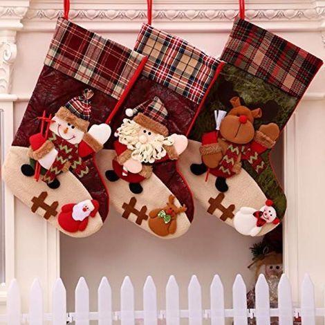 Lot de 3 bas de Noël à carreaux de 47 cm (18,5 pouces) - Motifs 3D de rennes, bonhommes de neige et Père Noël pour décorations de (1/2)