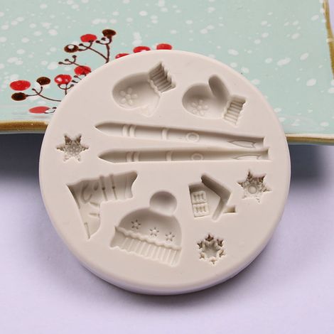 DIY Silikon-Weihnachts-Schokoladenform – Hirsch-, Tannenzapfen- und Bärenform für Kuchen 01 (1/3)