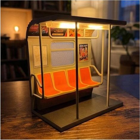 Nouvelle lampe de métro new-yorkaise - Décoration lumineuse créative pour le métro (1/5)