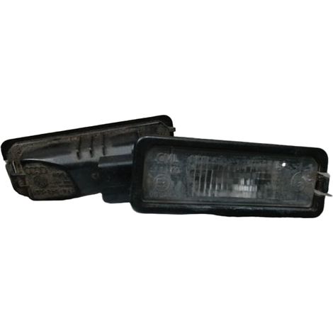 [PRODUIT D'OCCASION] Eclaireur Plaque De Police VOLKSWAGEN Polo ♻️ Ref Oe. 1k8943021 - Garantie à vie (1/2)
