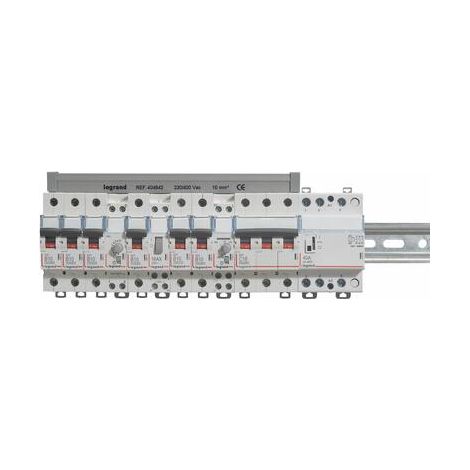 Disjoncteur DX³6000 10kA arrivée haute et départ bas à vis 3P 400V - 16A - courbe C - pour peigne HX³ traditionnel - 407829 - LEGRAND