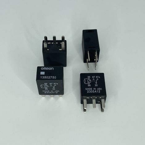 Omron 12V 5-poliges Relais 13502750