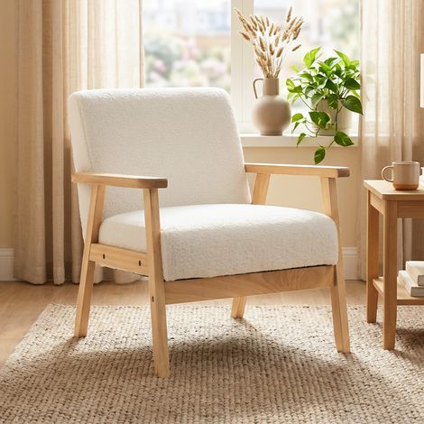 Modern Armchair in Cream White Sherpa Fabric with Solid Wood Legs (1/5)