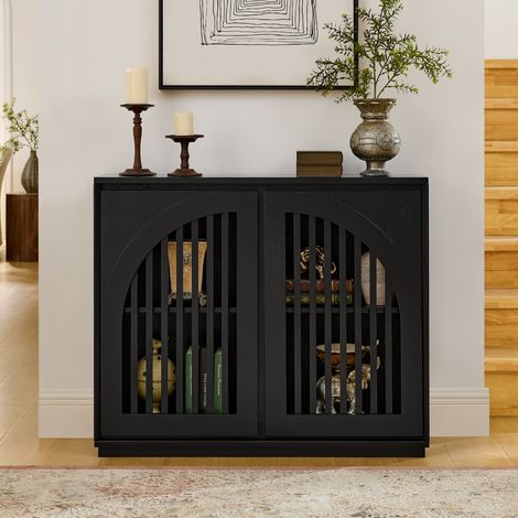 Buffet moderne mi-siècle noir avec façades cannelées et prises électriques, meuble de rangement étroit pour salon ou cuisine (1/5)