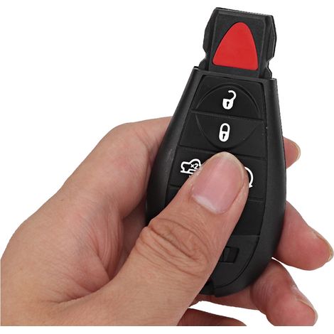 Panneau de modification pour voitures et yachts avec quatre ports, chargeur de voiture USB double, prise allume-cigare, connecteur femelle, interrupteur de voltmètre (rouge). (1/5)