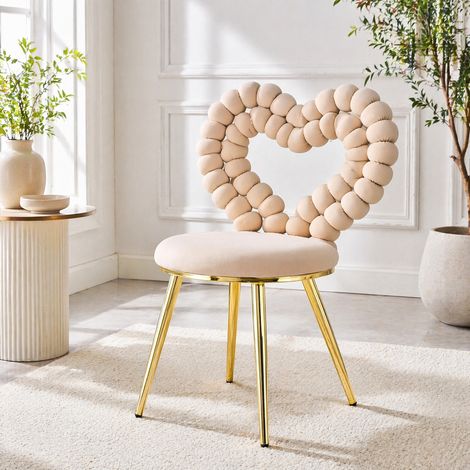 Sillas de comedor juego de 2 en terciopelo beige claro con respaldo calado en forma de corazón y patas metálicas negras,44x54x81 cm (1/5)