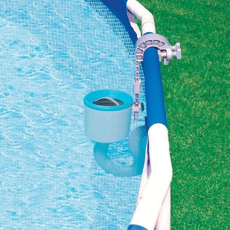 Passender Intex Skimmer Deluxe (für Bomben ab 3.028) ideal für große Schwimmbecken.