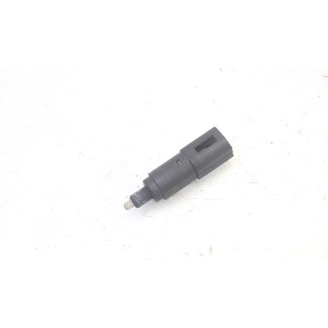 [PRODUIT D'OCCASION] CONTACTEUR FEU STOP DROIT PIAGGIO MP3 125 2006 - 2014 (1/3)