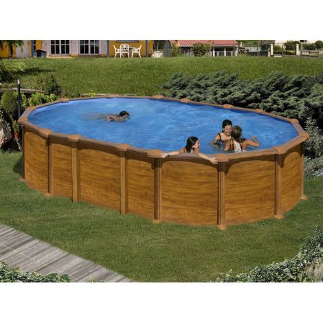 GRE – Piscine hors sol acier ovale aspect bois 6,34 x 3,99 x 1,32 m – Renforts en U – Volume 28 m³ – Smart Plug pour contrôle à distance (1/5)