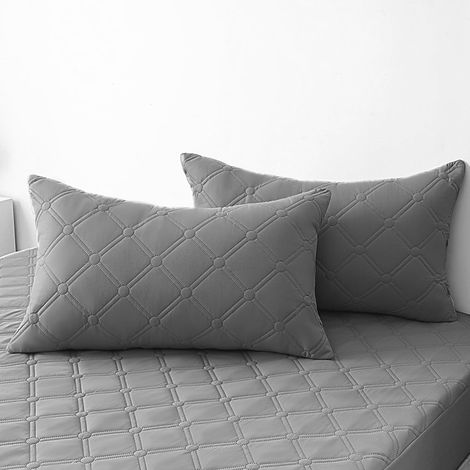 Set of 2 Waterproof Pillowcases, 50 x 80 cm, Soft Anti-Dust Mite, Stain Resistant, with Envelope Closure, Pillow Protectors Resistant and Hypoallergenic, Grey (1/5)
