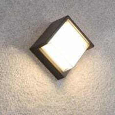 Applique da parete a LED quadrata nera da 12W con grado di protezione IP65 e diffusore. Luce bianca fredda da 6000K a 6500K.