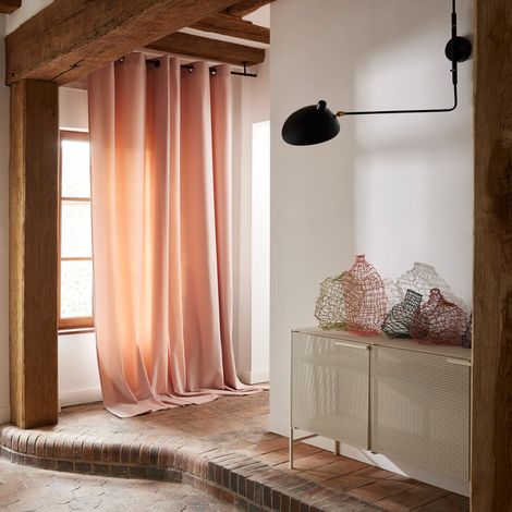 Rideau à oeillets dorés 135x280 cm MADURA - Rose pétale - MATIA