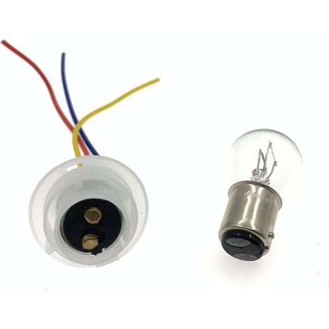 1141 Flachstift-Eindraht-Blinkerstecker und Bremslichtbuchse 1176 Flachstift-Zweidrahtstecker 1016 Fern-/Abblendlichtstecker. (1/5)