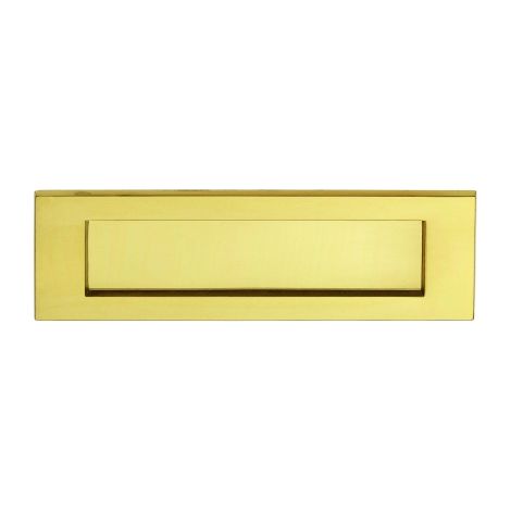 Ouvre&Déco – Entrée de boîte aux lettres Lutece – Laiton doré poli – Largeur 255 mm – Hauteur 77 mm – Entraxe fixation 226 mm