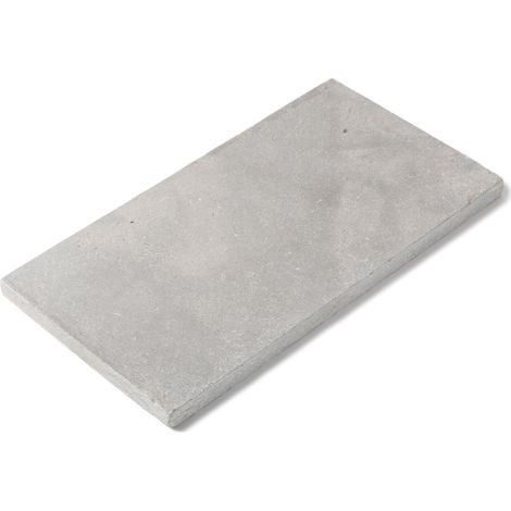 Margelle de piscine en pierre naturelle – 61x33 cm – Bord droit gris – Finition vieillie pour extérieur – Installation facile (1/4)