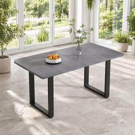 Tavolo da pranzo industriale rettangolare nero/grigio con struttura in metallo e piedini regolabili (1/5)