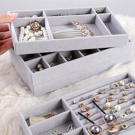 Schmuckaufbewahrung für Schubladen – 4er-Set graue Samttabletts – 15 Fächer, 6 Fächer, Ringablage – Elegante und sichere Aufbewahrung – Einemgeld (1/5)