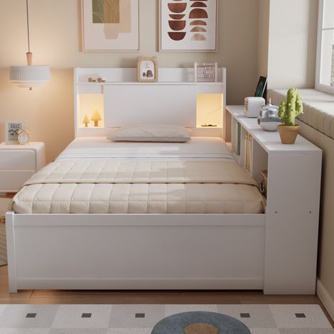 Einzelbett 90x200 cm Weiß aus Massivholz und MDF mit Kopfteilablage, 2 Leuchten, Ladebuchse und Stauraum (1/5)