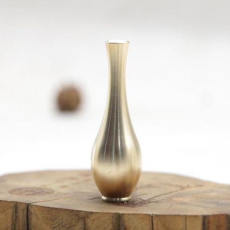 mini vases en cuivre pur – Vases à fleurs compacts en laiton, style antique, pour bureau, salon et décoration intérieure (1/4)