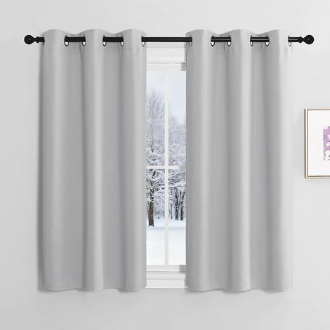Rideaux et Draperies Intérieurs Occultant Thermique Court Petit Panneaux à Oeillets Decoration Chambre Maison Cuisine, L107xH120cm, Gris Clair, 2 Pièces (1/5)