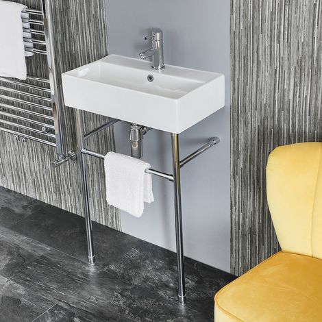 Hudson Reed – Lavabo sur colonne 55cm x 31cm – Céramique blanche émaillée – Pieds chromés – Pré-percé pour mitigeur monotrou – Avec trop-plein