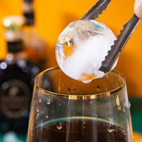 Kugelförmige Eisform – 4 oder 13 Kugeln Eis pro Form – Für Whisky und Cocktails – 1 Stück (1/5)