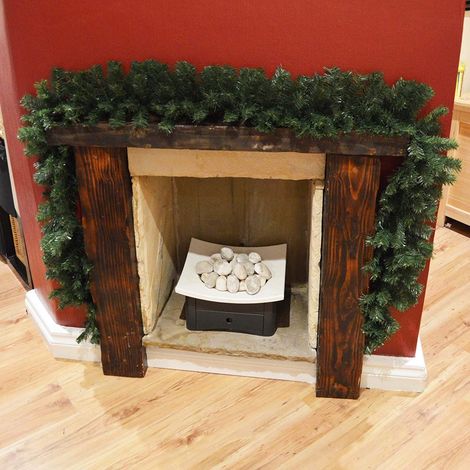 Colorado Spruce Christmas Garland Decoration - Plain Green - 270cm x 25cm (1/2)