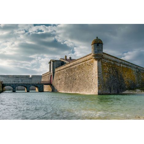 Tableau sur verre synthétique Citadelle port Louis 65x97 cm - Impression sur Verre synthétique - Image HD imprimée sur Verre synthétique - Tableau mural décoratif - Fabriqué en France (1/5)