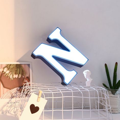 LED-Nachtlampe aus Kunststoff mit 26 Buchstaben des englischen Alphabets – Dekoration für Geburtstage, Heiratsanträge, Beichten – Weißes Licht (1/4)