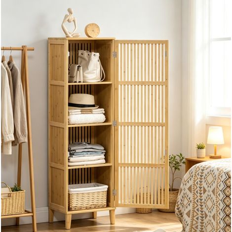 Armoire de rangement en bambou, meuble colonne compact avec porte et panneaux à lattes ventilés, 4 étagères, anti-basculement, pour salle de bains et petits espaces – CHICFURN (1/5)