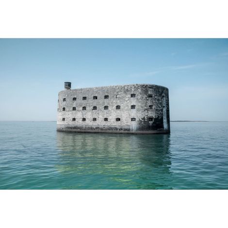 Tableau sur toile Fort Boyard 30x45 cm - Impression sur Toile Murale Décorative - Image imprimée en HD sur Toile - Toile sur Châssis en Bois FSC - Fabriqué en France (1/4)