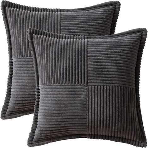 Housses de coussin décoratives pour canapé-lit, salon, 45 x 45 cm, lot de 2, taies d'oreiller gris en velours côtelé doux à rayures style bohème (1/5)