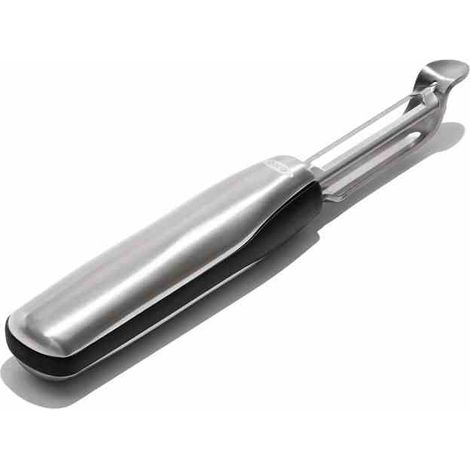 OXO Good Grips Steel Swivel Peeler (1/4)