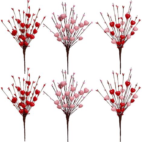 Set mit 6 dekorativen herzförmigen Steckern mit Beeren, für Valentinstag und als Wohndekoration. (1/2)