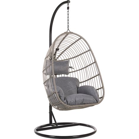 Silla colgante de ratán gris con estructura metálica interior-exterior forma de huevo estilo boho Casoli