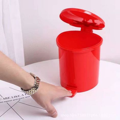 Poubelle de cuisine et de bureau en forme de cœur, poubelle de papier de bureau à la mode, poubelle domestique en plastique (1/4)