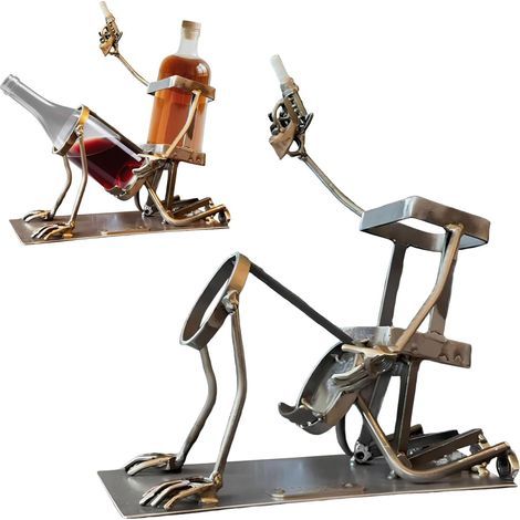 Totenkopfförmiger Weinflaschenhalter - Lustiger Steampunk-Weinflaschenhalter - Metallenes Skelettregal für Whisky und Bier - Kreativer Halter für Zuhause, Küche usw. (1/5)