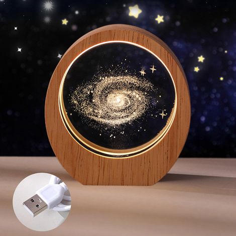 Crystal Night Light - 3D Engraved Saturn Planet Model - Wooden Base - USB Powered - Desk Lamp - 8 x 7.5 x 3 cm - 1 Piece (1/5)