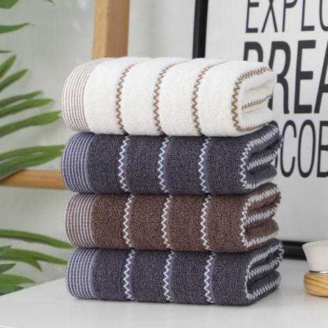 Lot de 4 serviettes en coton doux et absorbant pour usage domestique, en jacquard foncé. (1/5)
