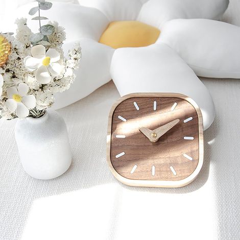 Horloge de table en bois - 13,5 cm, silencieuse, petite horloge de bureau en noyer noir, jolie horloge décorative, convient pour le salon/la chambre/la table de chevet/le bureau (échelle) (1/4)