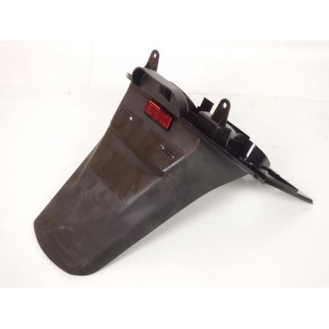 [PRODUIT D'OCCASION] Bavette arrière origine pour Scooter Suzuki 125 Burgman (1/3)
