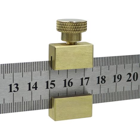 Outil de mesure en acier, pour le réglage, le marquage et les travaux de précision, à usage domestique et en atelier.-AquaForge