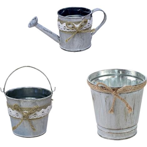 Blumentopf 3 Stück aus Metall mit rustikalem Design