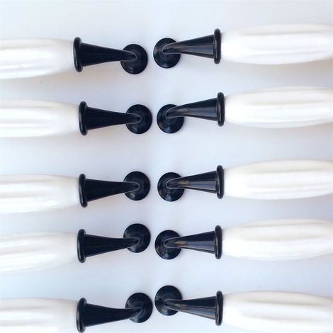 Set mit 6 schwarz-weißen Keramik-Möbelgriffen, gebogene Griffe, 128 mm Lochabstand (1/5)