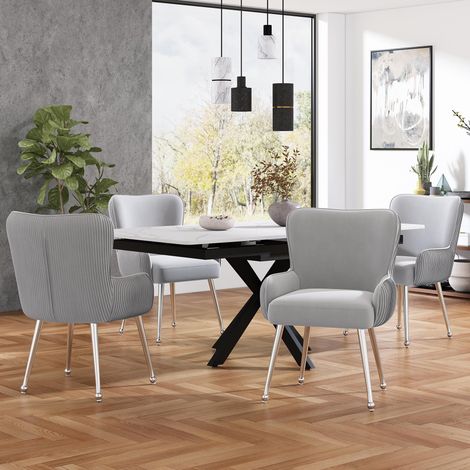 Ensemble de 4 chaises de salle à manger en velours, luxueuses, pour salon ou chambre. Pieds réglables, soutien lombaire, quatre pieds en métal argenté, accoudoirs, gris. (1/5)