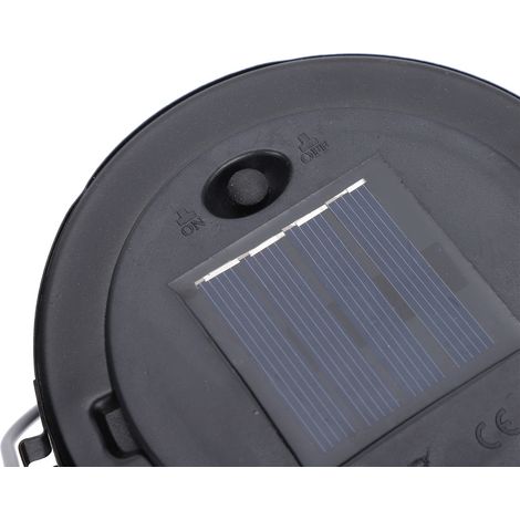 Lot de 2 lampes solaires suspendues en fer forgé ajouré avec éclairage LED noir, idéales pour la décoration de jardin, cour ou terrasse. (1/5)