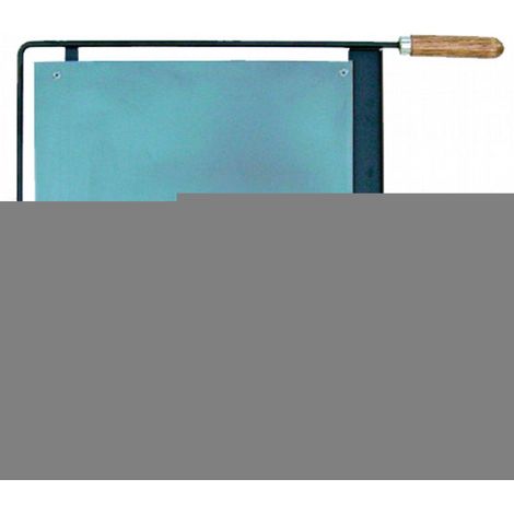 FPLUS plancha barbac.inox 56x41 , Fabricada en acero inox con mangos de madera aislantes del calor.