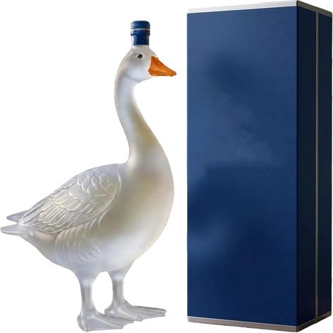 Bouteille de vodka sculptée 3D en verre d'oie 350 ml transparente et fabriquée à la main pour maison, bar, fête, carafe à décanter décorative (B, 350 ml) (1/5)