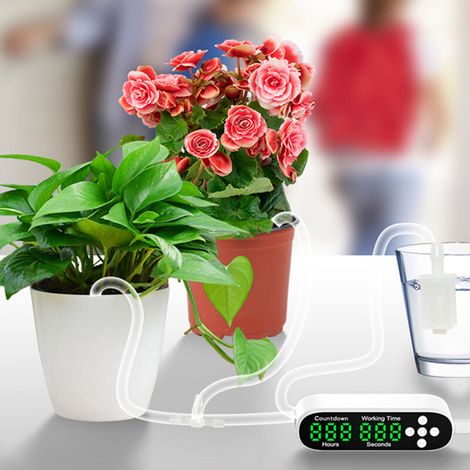 Système d'arrosage de plantes en pot, kit d'irrigation goutte à goutte, arrosage automatique des plantes avec compte à rebours et affichage LED, alimentation USB 5V, système d'intérieur progra (1/5)