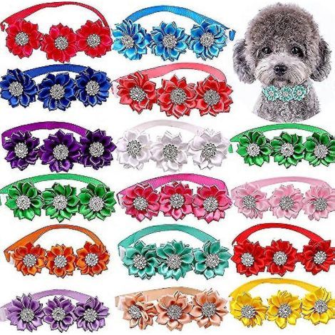 Set mit 15 Hunde-Fliegen in zufälligen Farben, verziert mit Blumen und Strasssteinen. Accessoires für Hunde, Katzen und Welpen. (1/5)